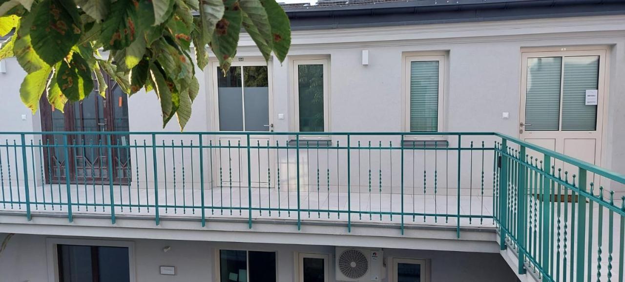 Juwel Apartments Krakow Z Widokiem Na Wawel Ap 47 Buitenkant foto